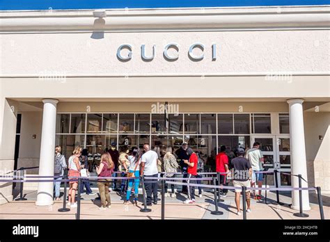 gucci outlet store orlando fl.